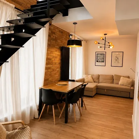 Downtown Garden Loft Gdansk